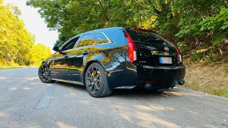 Gebraucht Cadillac CTS 564 PS (414 kW) 2011 Schwarz Kombi
