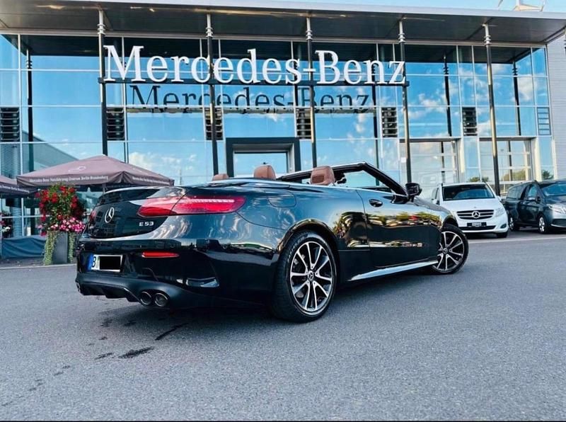 Gebraucht Mercedes E53 AMG AMG 299 PS (219 kW) 2019 Schwarz Cabrio
