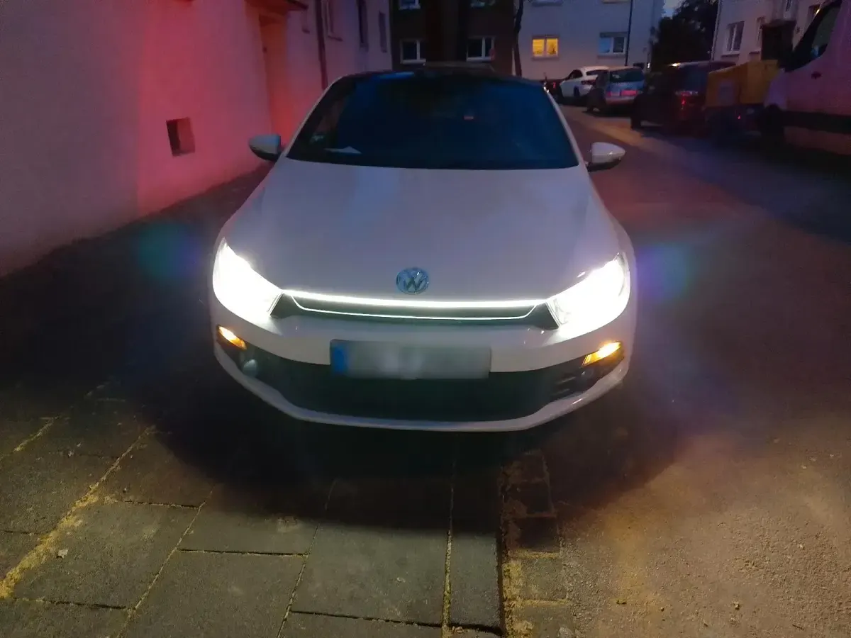 Gebraucht VW Scirocco 160 PS (117 kW) 2009 Weiß Coupé