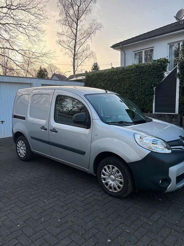 Gebraucht Renault Kangoo 110 PS (80 kW) 2015 Silber Van / Kleinbus