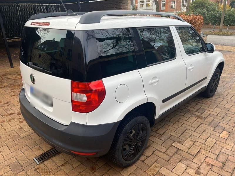 Gebraucht Skoda Yeti 105 PS (77 kW) 2011 Weiß SUV