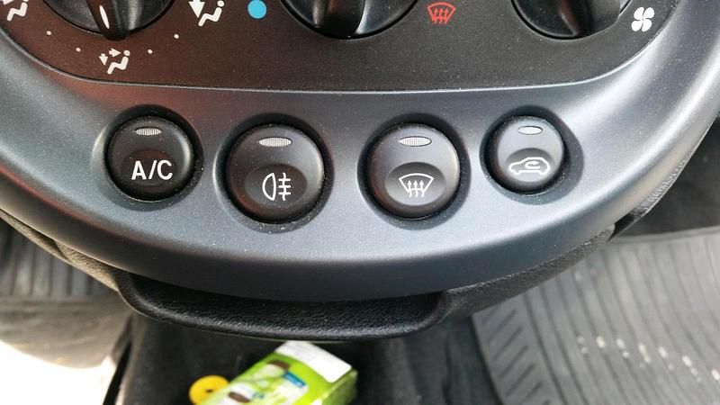 Gebraucht Ford StreetKa 95 PS (69 kW) 2004 Silber Cabrio