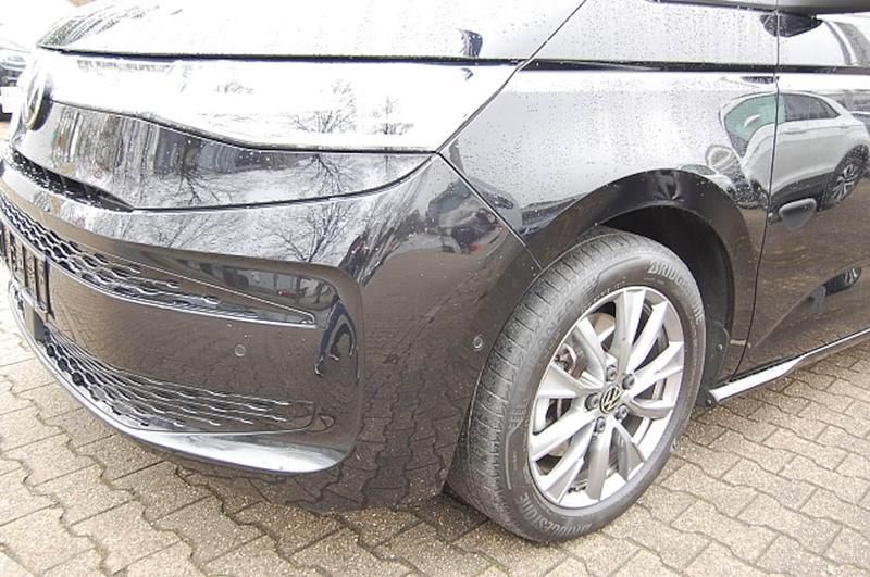 Gebraucht VW Multivan Energetic 150 PS (110 kW) 2023 Schwarz Van / Kleinbus