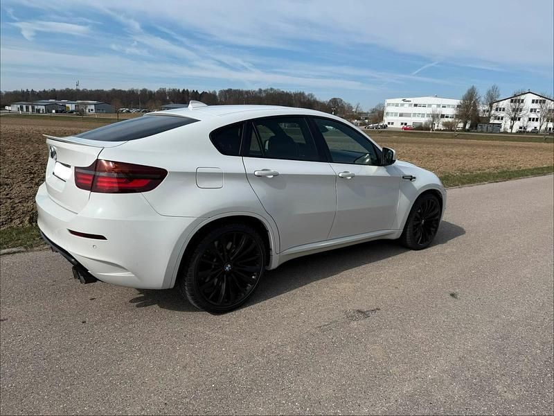 Gebraucht BMW X6 M 555 PS (408 kW) 2013 Weiß SUV