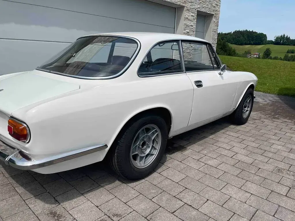Gebraucht Alfa Romeo GT Junior 87 PS (63 kW) 1972 Weiß