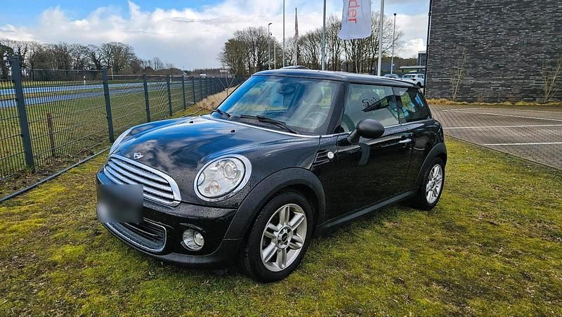 Gebraucht Mini ONE 75 PS (55 kW) 2012 Schwarz Kleinwagen