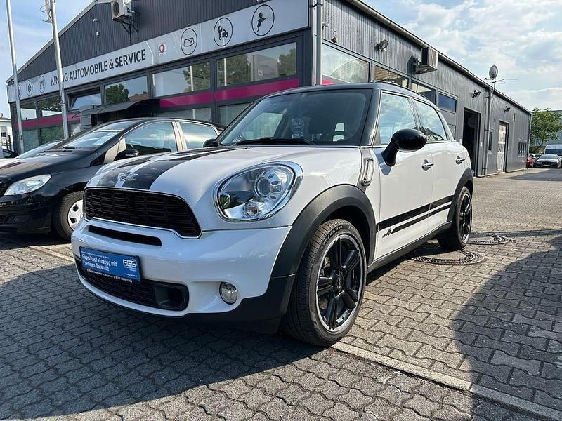 Weiß Gebraucht 2012 Mini Cooper S Countryman SUV | 12.499 € (Etwas zu teuer) - Bild 1/4