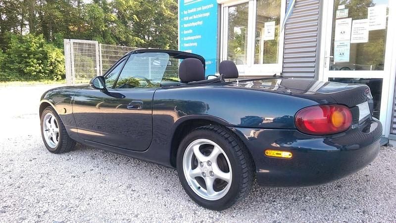 Gebraucht Mazda MX5 110 PS (80 kW) 1999 Blau Cabrio