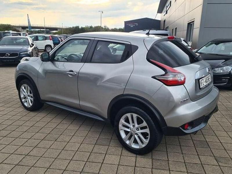 Gebraucht Nissan Juke Acenta 116 PS (85 kW) 2015 Silber SUV