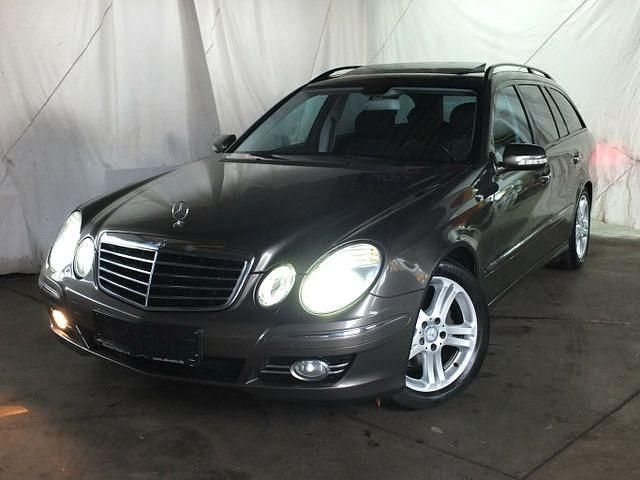 Gebraucht Mercedes E230 Avantgarde 204 PS (150 kW) 2008 Grau Kombi