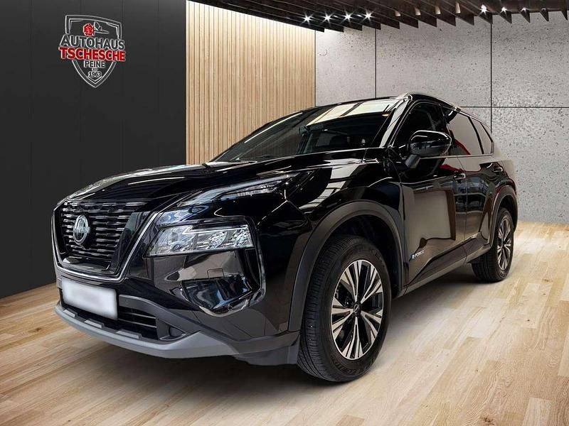 Schwarz (black) Gebraucht 2024 Nissan X-Trail N-Connecta SUV | 39.990 € (Fairer Preis) - Bild 1/4