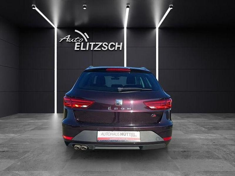 Gebraucht Seat Leon 2018 Violett Limousine