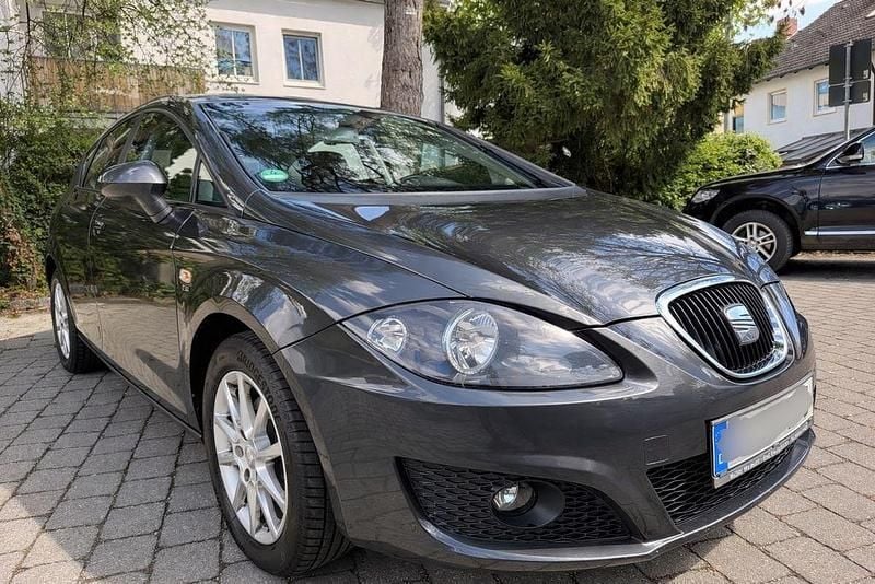 Second-hand Seat Leon Style 125 CP (91 kW) 2011 Gri Hatchback