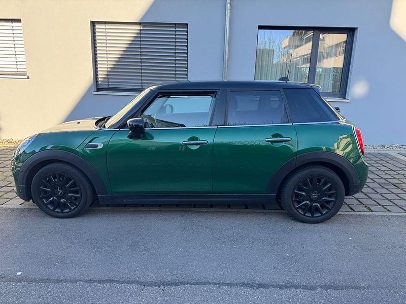 Gebraucht Mini Cooper 136 PS (100 kW) 2019 Schwarz Kleinwagen