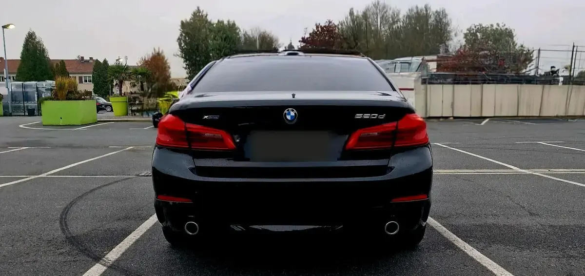 Gebraucht BMW 520 190 PS (139 kW) 2019 Schwarz Limousine