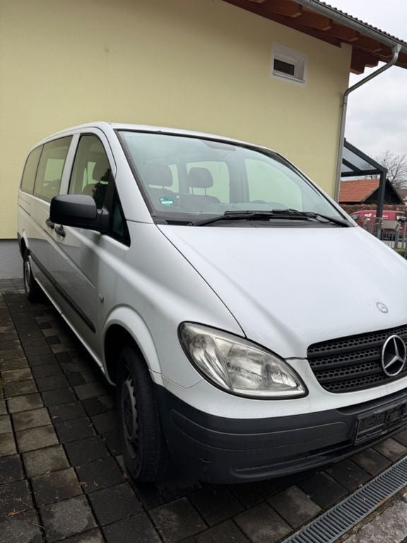 Gebraucht Mercedes Vito 116 PS (85 kW) 2010 Weiß Van