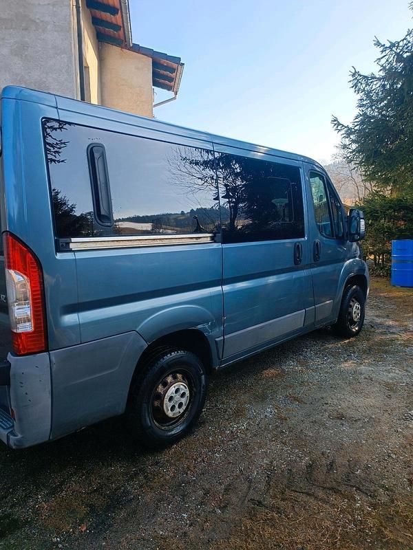 Gebraucht Peugeot Boxer 100 PS (73 kW) 2008 Blau Van