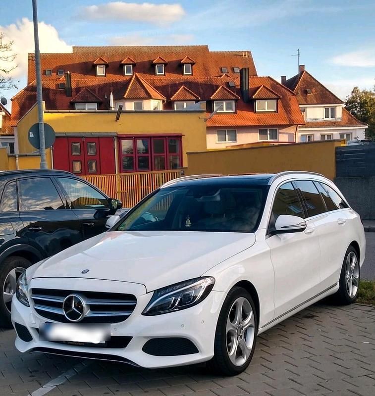 Weiß Gebraucht 2015 Mercedes C220 Kombi | 13.400 € (Fairer Preis) - Bild 1/4