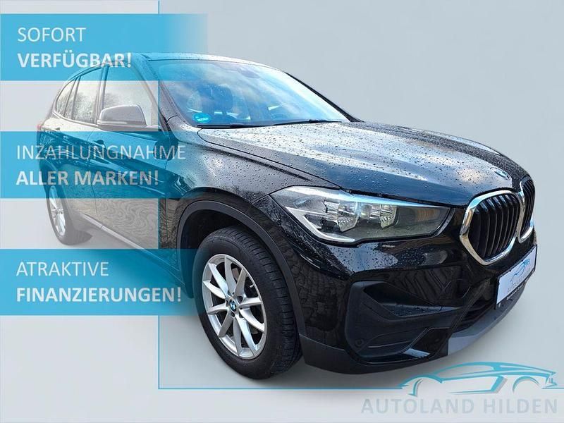 Schwarz Gebraucht 2021 BMW X1 Advantage SUV | 18.490 € (Superpreis) - Bild 1/4
