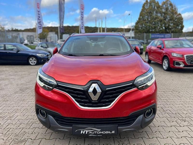 Gebraucht Renault Kadjar Life 131 PS (96 kW) 2016 Rot SUV