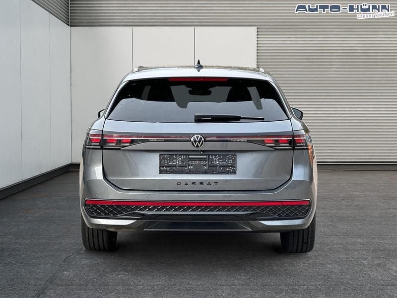 Neu VW Passat Style 193 PS (141 kW) 2025 Kombi