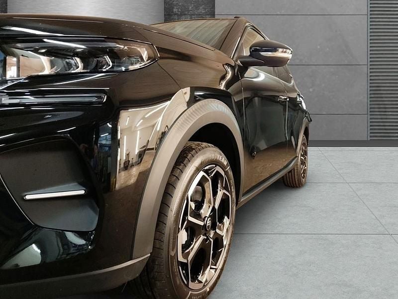 Neu Citroën C3 110 PS (80 kW) 2025 Perla nera schwarz Limousine