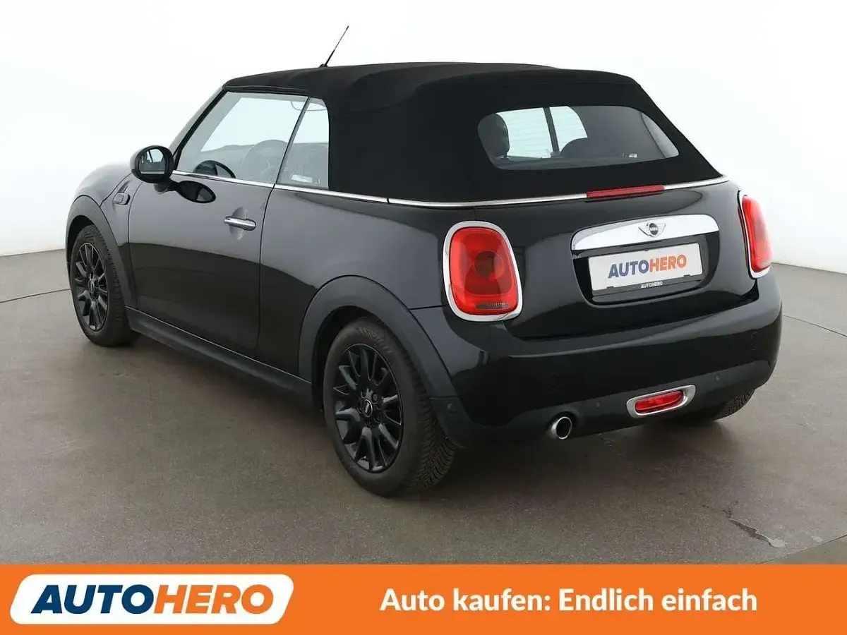 Gebraucht Mini Cooper D Cabriolet 116 PS (85 kW) 2016 Midnight black Cabrio