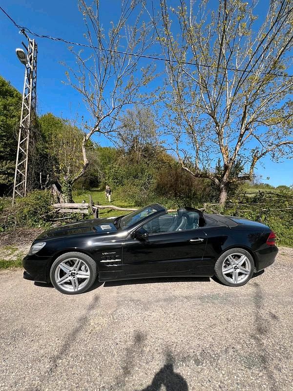 Gebraucht Mercedes SL300 241 PS (177 kW) 2011 Schwarz Cabrio