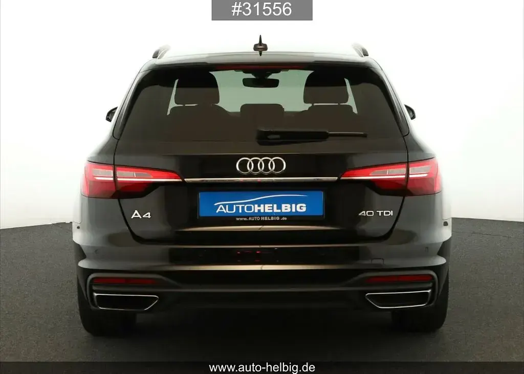 Gebraucht Audi A4 Basis 204 PS (150 kW) 2023 Schwarz Kombi