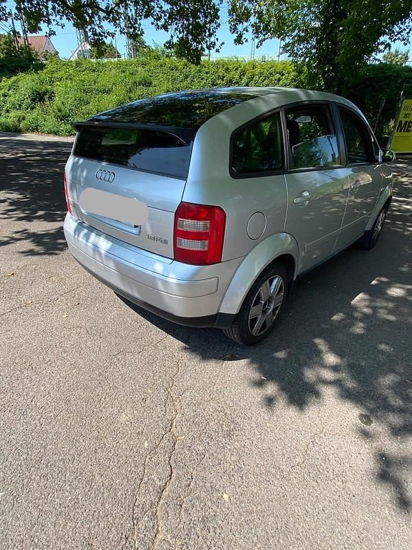 Silber Gebraucht 2002 Audi A2 Kleinwagen | 2.600 € (Guter Preis) - Bild 1/4