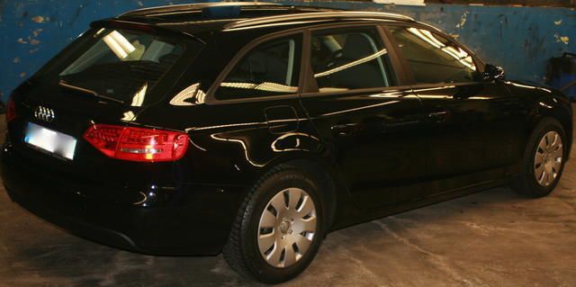Gebraucht Audi A4 Attraction 120 PS (88 kW) 2009 Schwarz Kombi