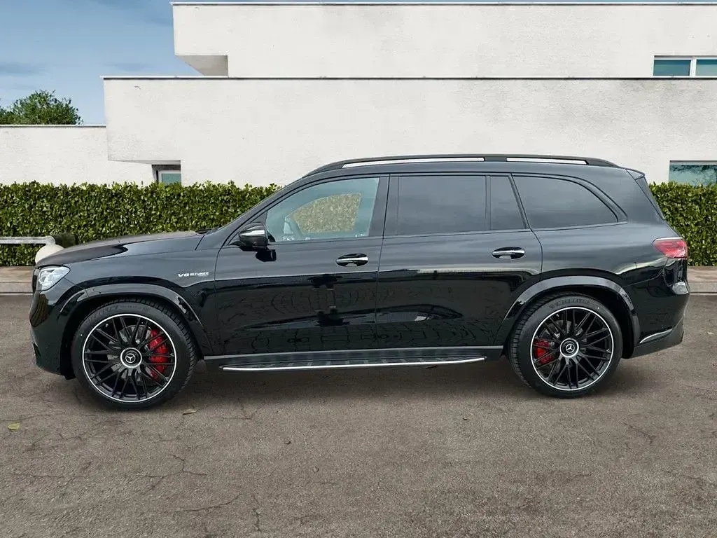 Gebraucht Mercedes GLS63 AMG 612 PS (450 kW) 2024 Schwarz SUV