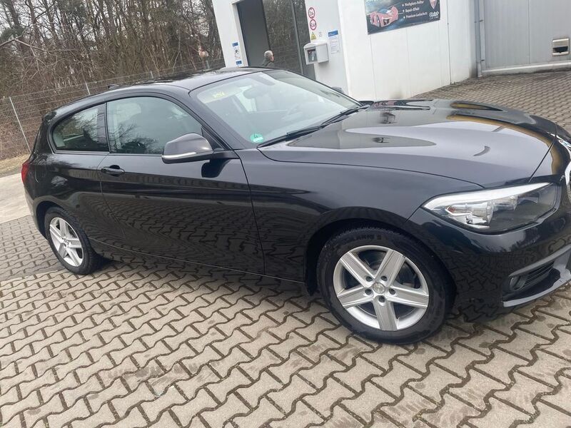 Gebraucht BMW 118 Performance 136 PS (100 kW) 2015 Schwarz Kleinwagen