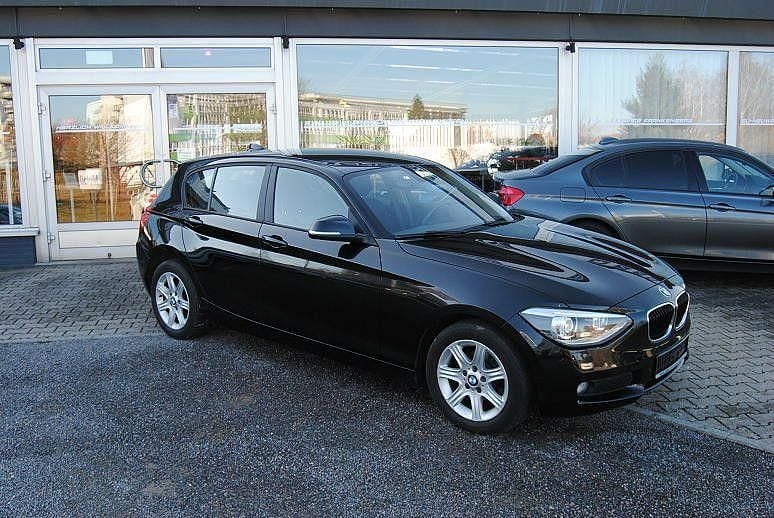 Gebraucht BMW 116 136 PS (100 kW) 2013 Schwarz Kleinwagen