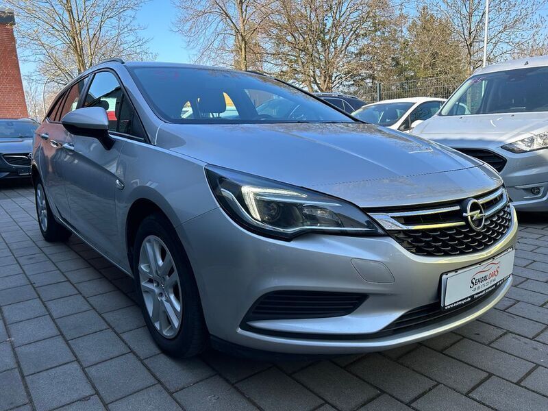 Silber Gebraucht 2018 Opel Astra Edition Kombi | 7.300 € (Fairer Preis) - Bild 1/4