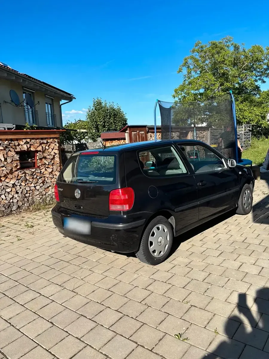Gebraucht VW Polo Basis 60 PS (44 kW) 2000 Schwarz Kleinwagen