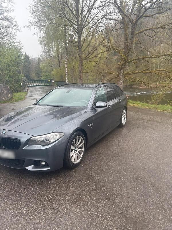 Second-hand BMW 520 M Sport 190 CP (139 kW) 2016 Gri Break