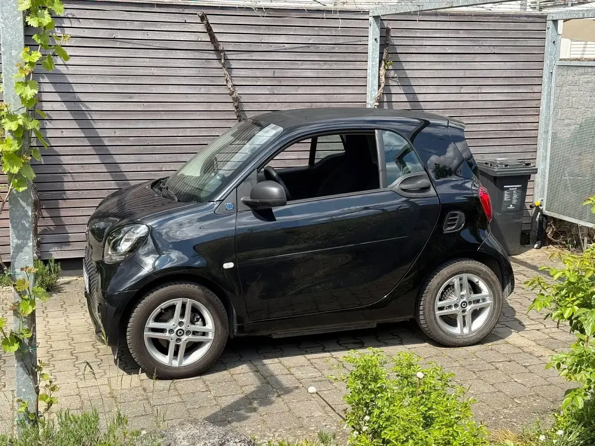 Usata Smart ForTwo Coupé 60 kW (82 CV) 2021 Nero Coupé