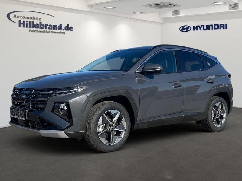 Grau Neu 2025 Hyundai Tucson Trend SUV | 33.990 € (Guter Preis) - Bild 1/4