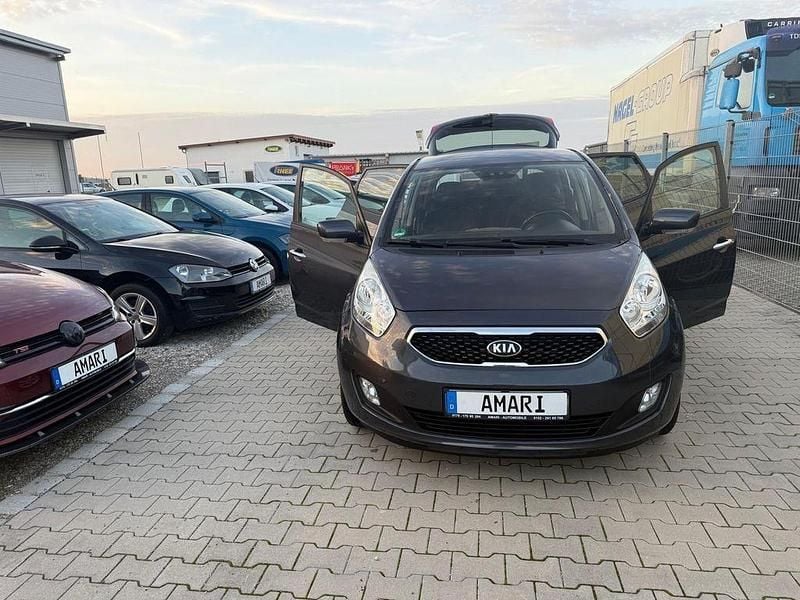 Dark gun metal Gebraucht 2015 Kia Venga Spirit Kleinwagen | 10.490 € (Guter Preis) - Bild 1/4