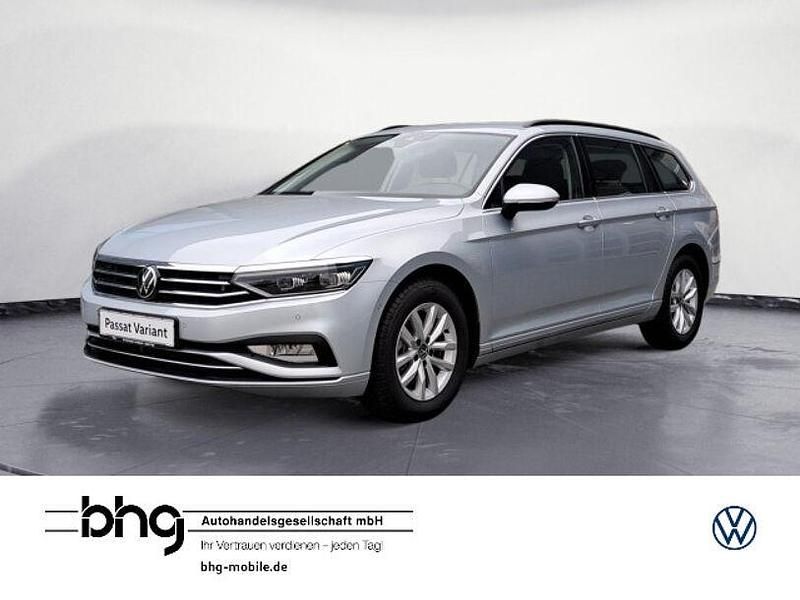 Silber Gebraucht 2024 VW Passat Business Kombi | 35.990 € (Guter Preis) - Bild 1/4