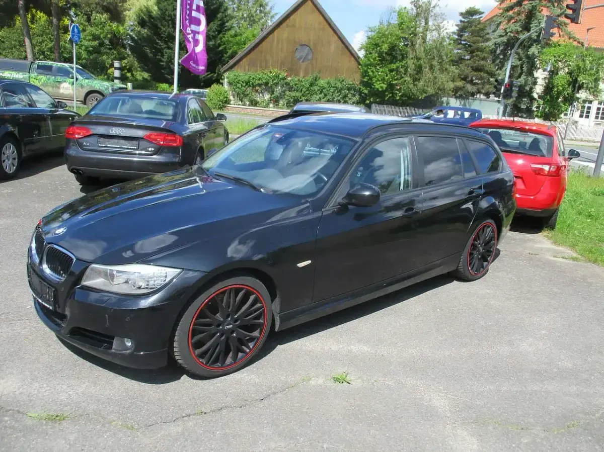 Occasion BMW 318 143 ch (105 kW) 2011 Noir Break