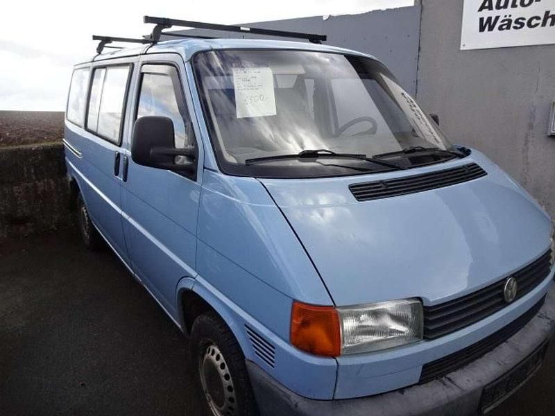 Gebraucht VW T4 77 PS (56 kW) 1998 Blau Van