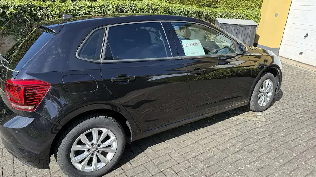 Gebraucht VW Polo Highline 95 PS (69 kW) 2019 Schwarz Kleinwagen