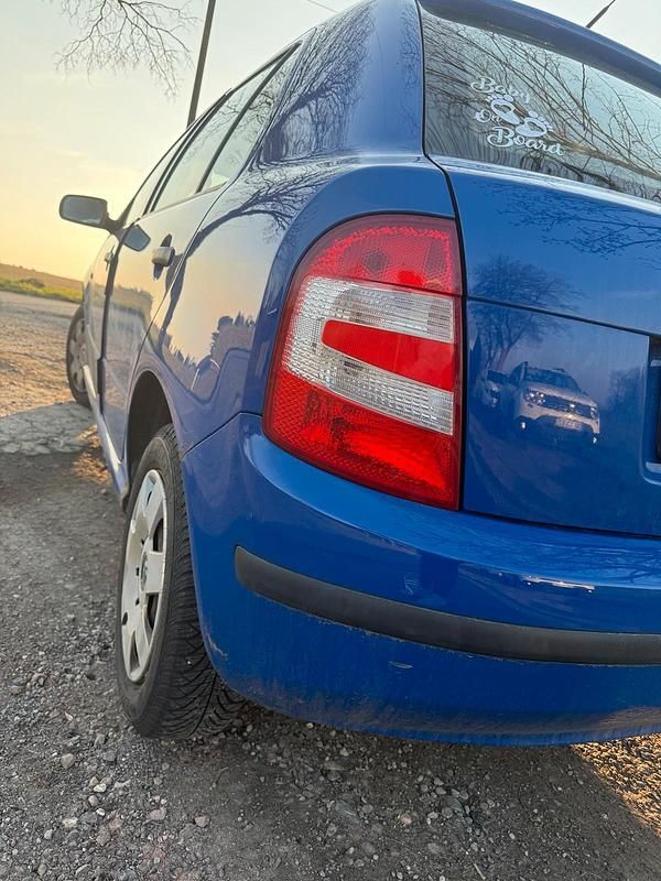 Gebraucht Skoda Fabia 68 PS (50 kW) 2006 Blau Kleinwagen