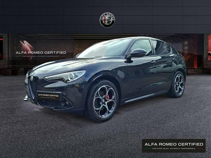 Schwarz Gebraucht 2022 Alfa Romeo Stelvio Veloce SUV | 32.890 € (Teuer) - Bild 1/4