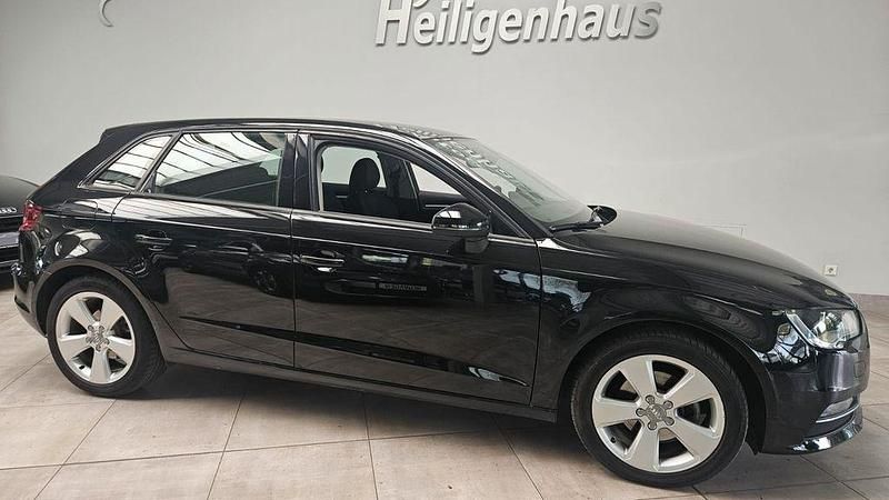 Gebraucht Audi A3 Ambition 150 PS (110 kW) 2014 Schwarz Limousine