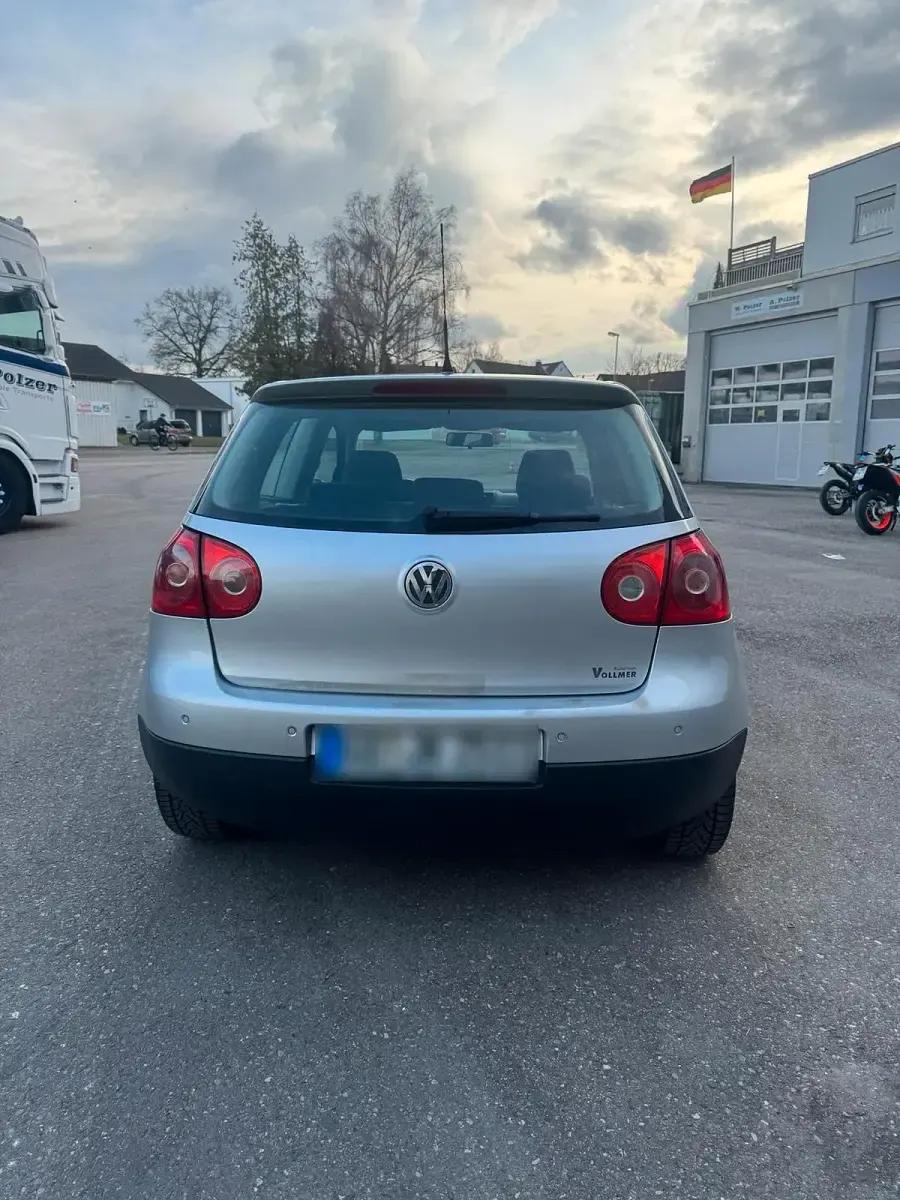 Gebraucht VW Golf V 75 PS (55 kW) 2006 Silber Kleinwagen