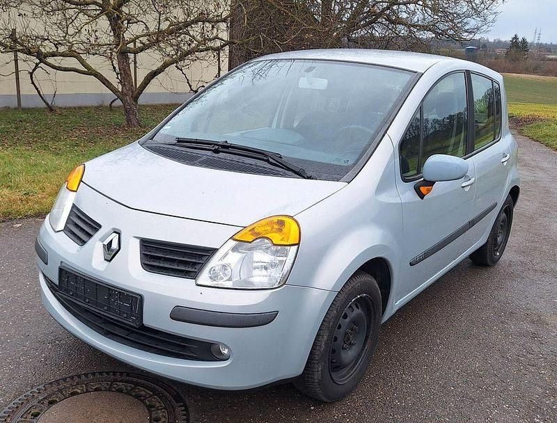 Grau Gebraucht 2005 Renault Modus Dynamique Van / Kleinbus | 2.980 € (Teuer) - Bild 1/4