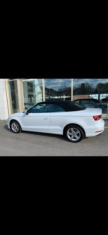 Gebraucht Audi A3 Cabriolet Basis 116 PS (85 kW) 2017 Weiß Cabrio